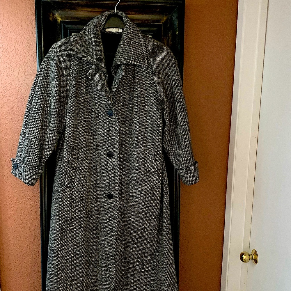 Black and White Long pea coat in good condition.